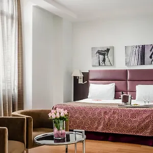 **** Hotel Eurostars Aeterna Włochy