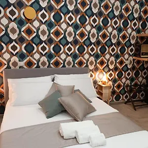 Gasthof Geometric Art